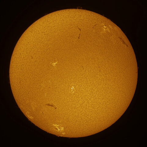 SOLEIL_HalphaHeliostar_150126@120712_Ares-M PRO_Gain=160_Exposure=5.2ms_100r_96T_96reg